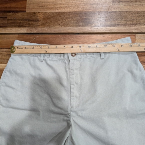 Ralph Lauren Sport Vintage Khaki Chino Shorts Womens Size 10 Beige Cotton Preppy - Picture 5 of 9